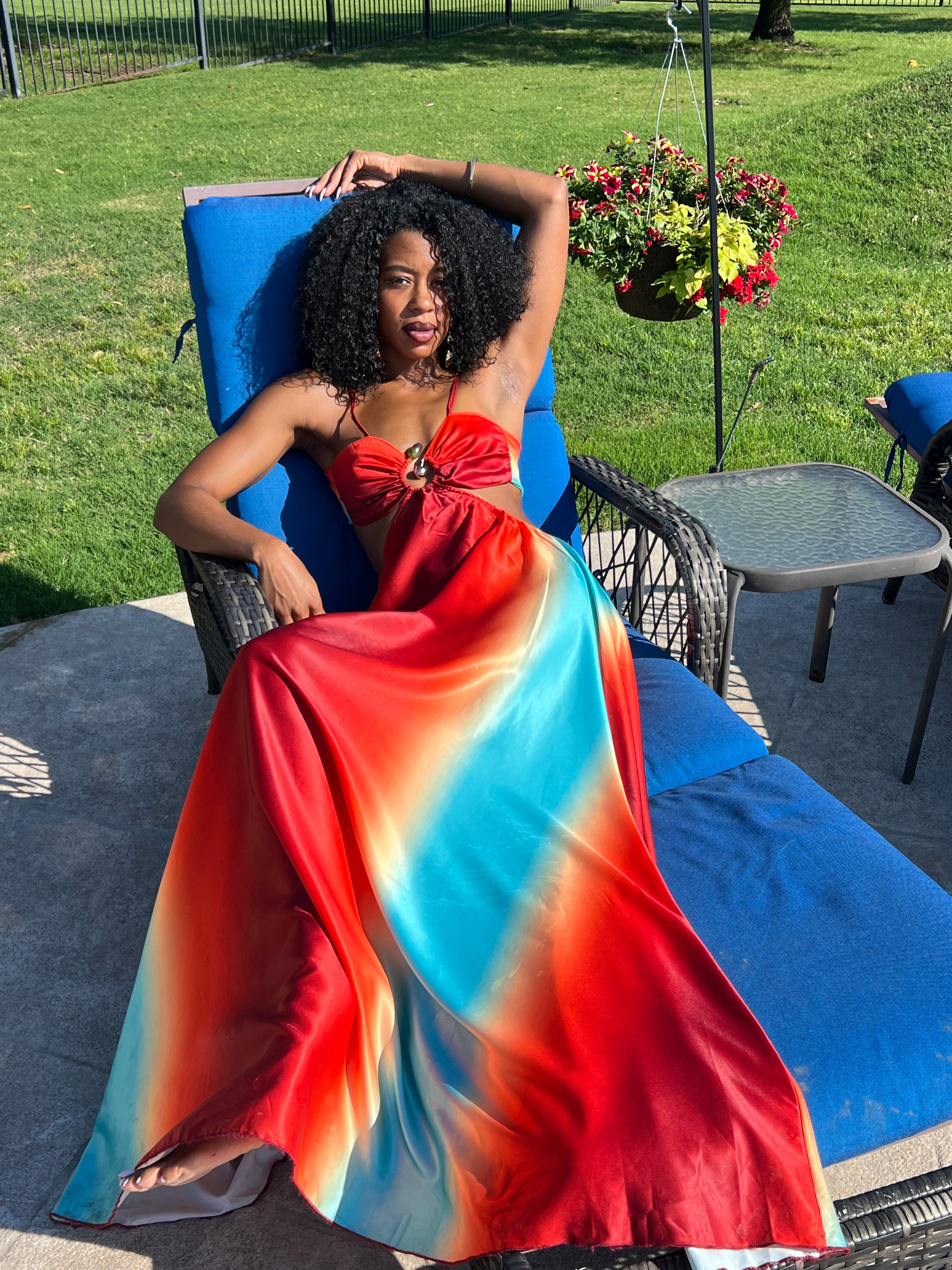 SIDE CUT OUT A-LINE MAXI DRESS
